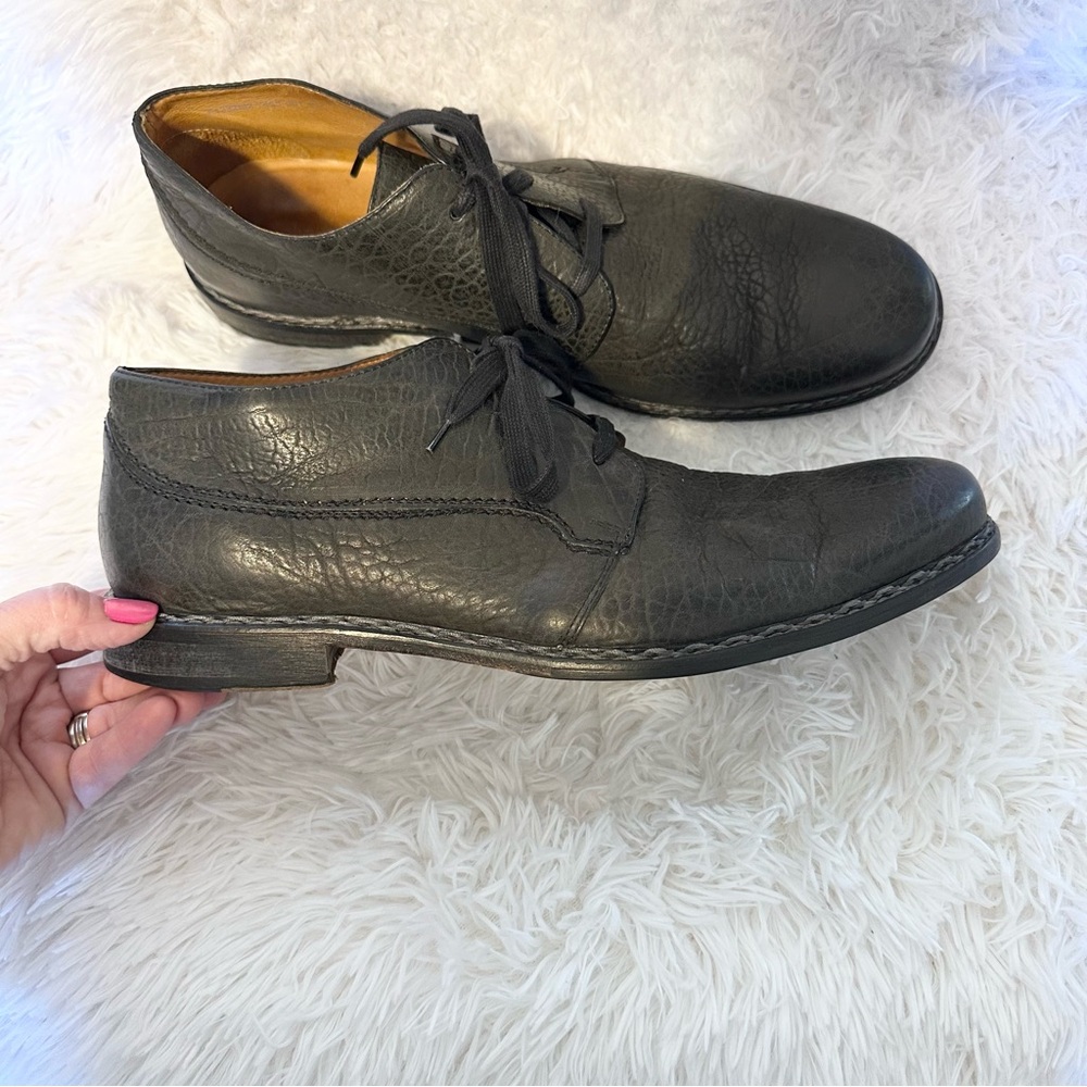 John Varvatos Textured Black Chukka Boots